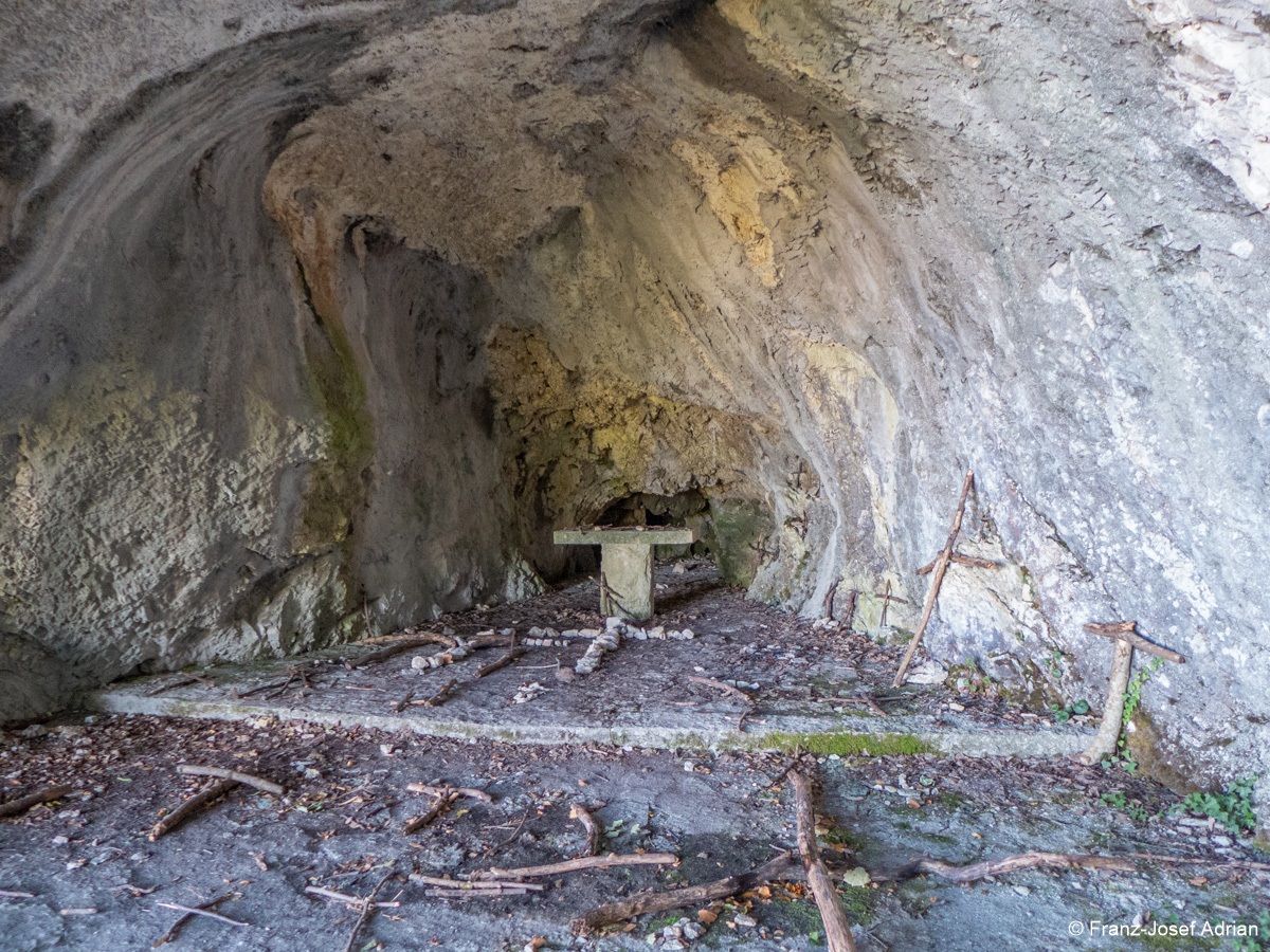 Grotta_Di_San_Pier_Damiani-4